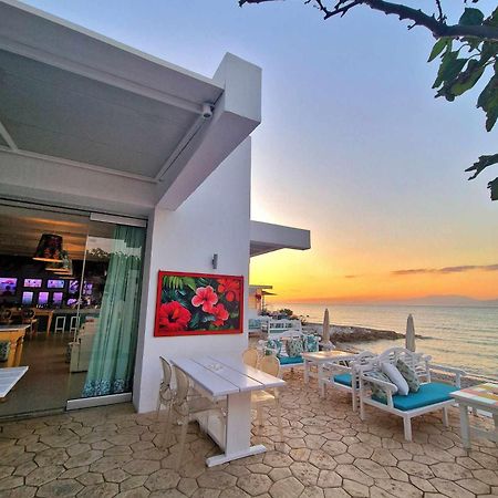 T&T House Villa Lechaio Buitenkant foto