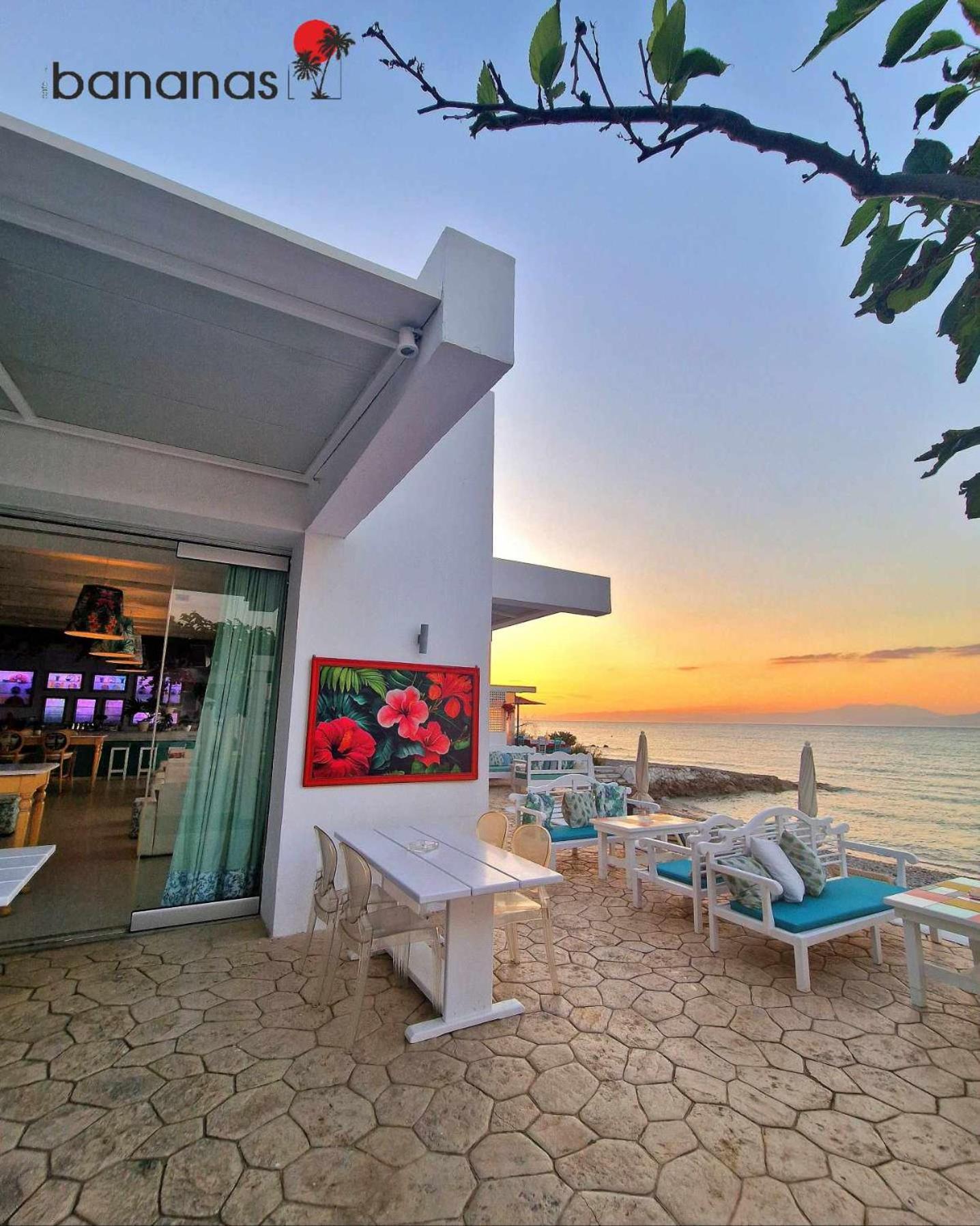 T&T House Villa Lechaio Buitenkant foto